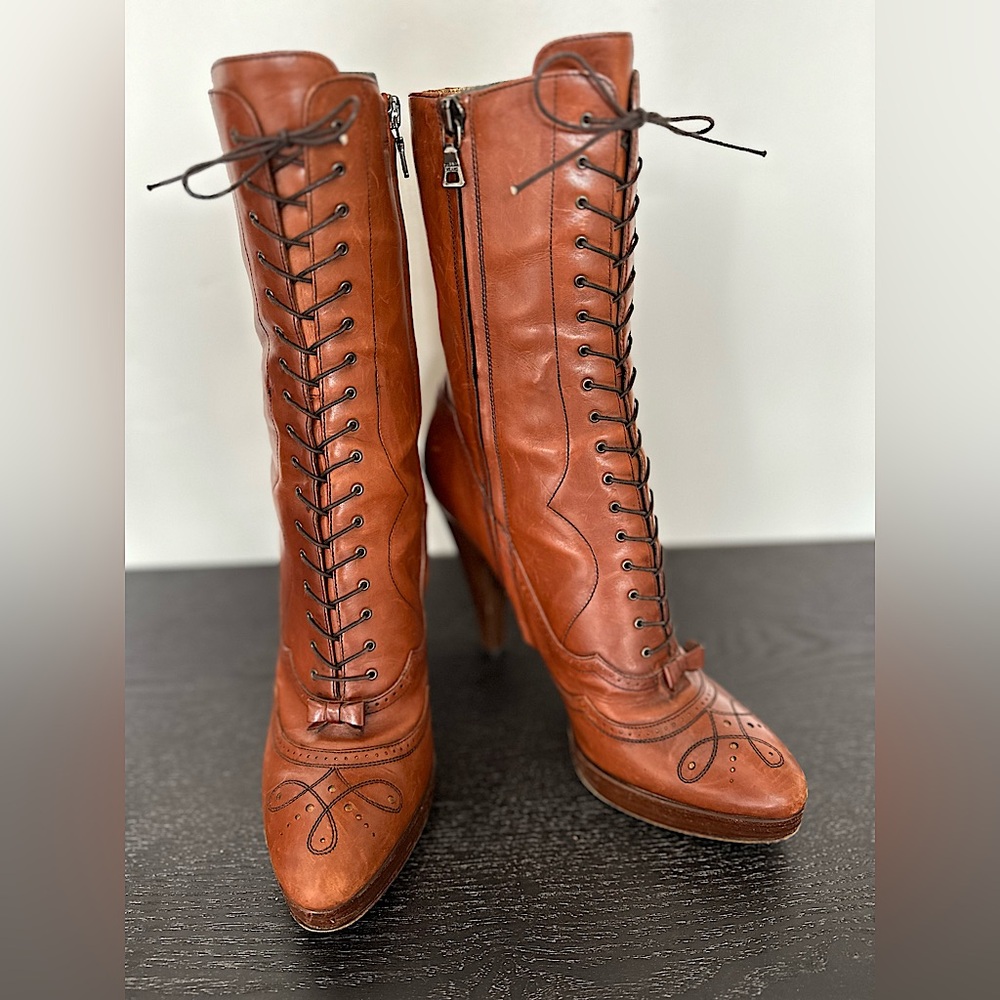 COPY - Gorgeous Prada prairie boots size 40